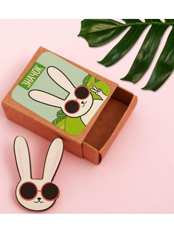 Значок в коробочке «Заяц» 5 х 4 см
