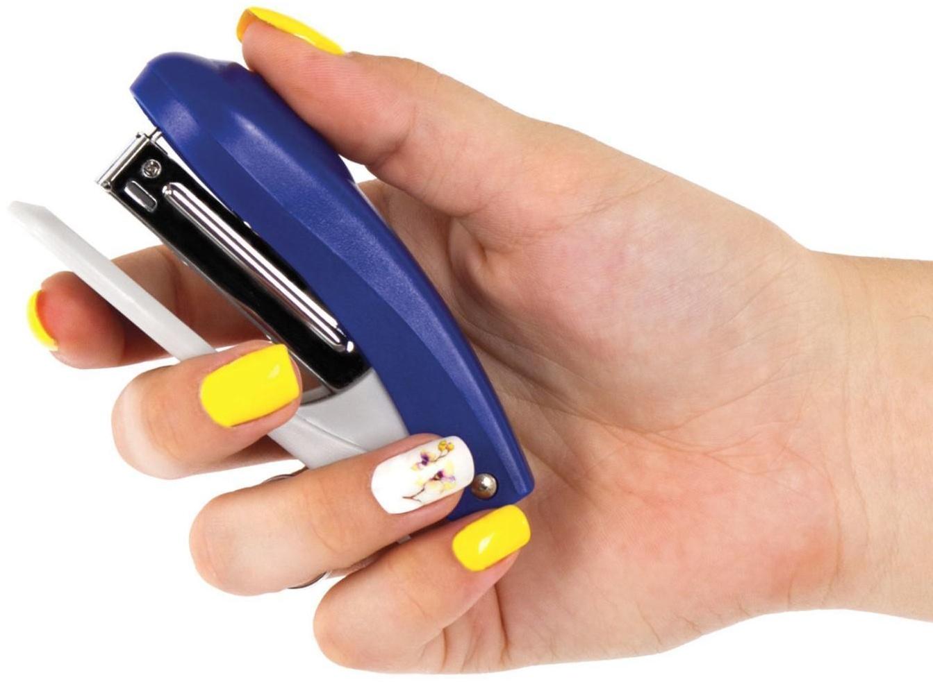 Степлер № 10 до 12 листов, BRAUBERG Einkommen, пластиковый корпус, встроенный антиСтеплер, синий