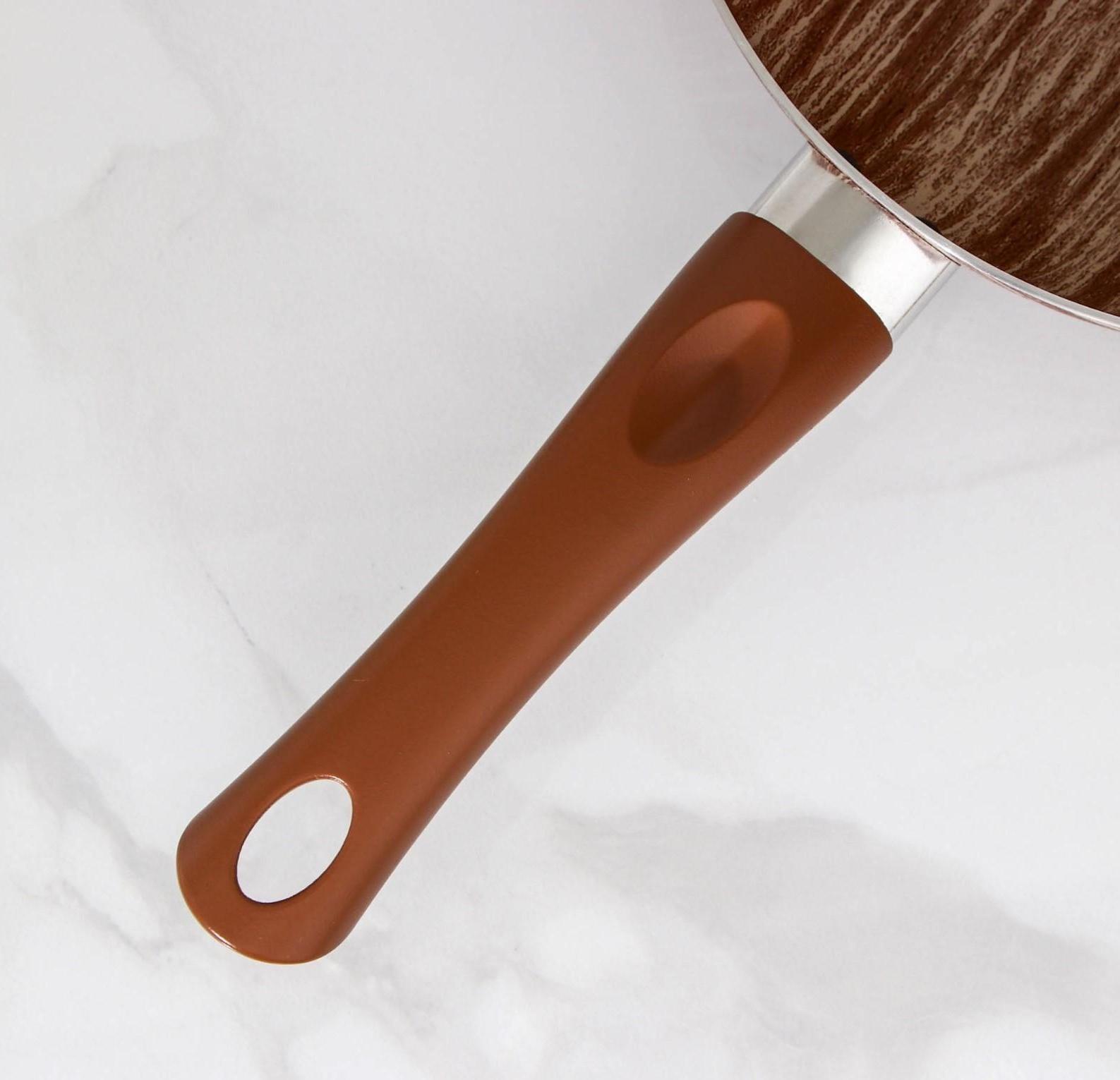 Сковорода глубокая Kantry, d=24 см, стеклянная крышка, пластиковая ручка, антипригарное покрытие, цвет коричневый