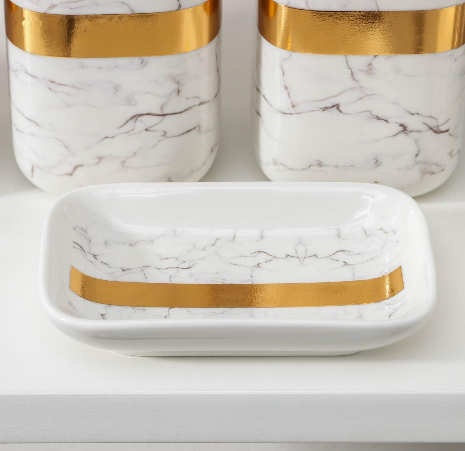 Набор аксессуаров для ванной комнаты «Кохалонг», 4 предмета (мыльница, дозатор для мыла, 2 стакана), цвет белый