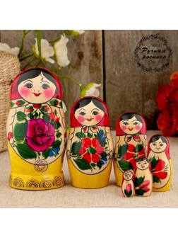 Матрёшка «Нина», красный платок, 6 кукольная, 12-14 см