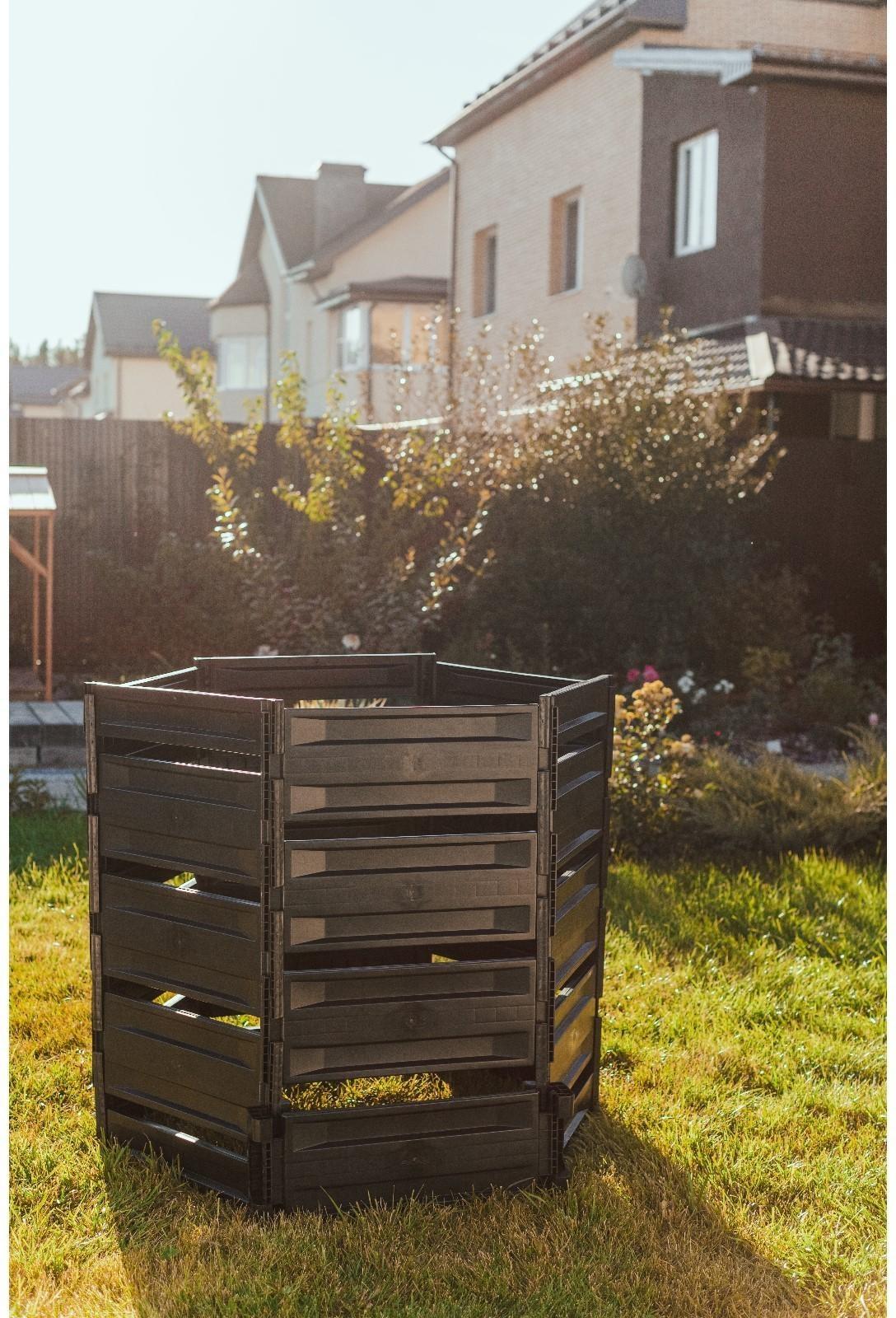 Компостер пластиковый, 800 л, 125 × 105 × 84 см, чёрный