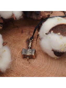 Символ предков из ювелирной бронзы 