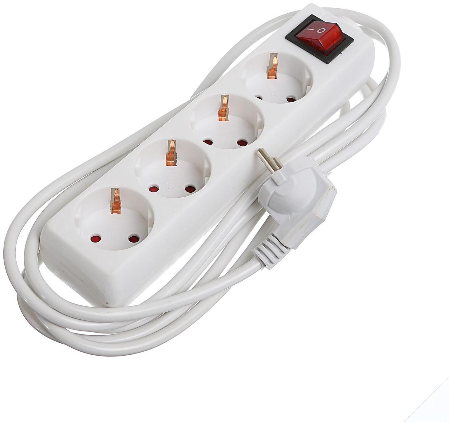 Удлинитель Luazon Lighting, 4 розетки, 3 м, 10 А, 2200 Вт, 3х1.5 мм2, с з/к, с выкл., Б