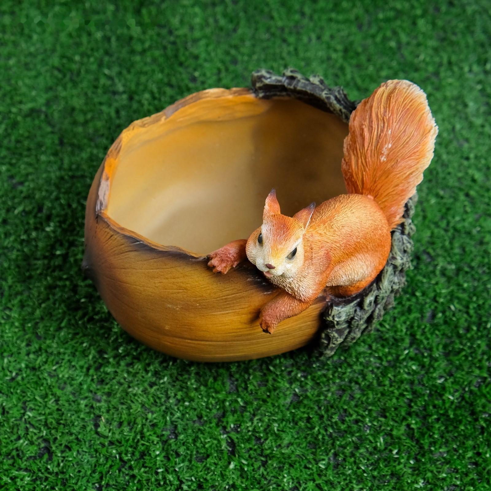 Фигурное кашпо 