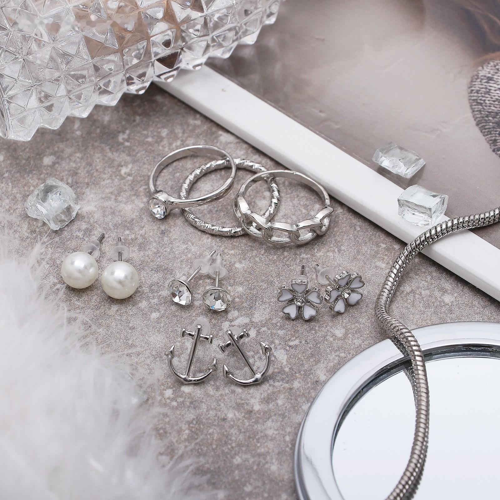 Пусеты с кольцами 