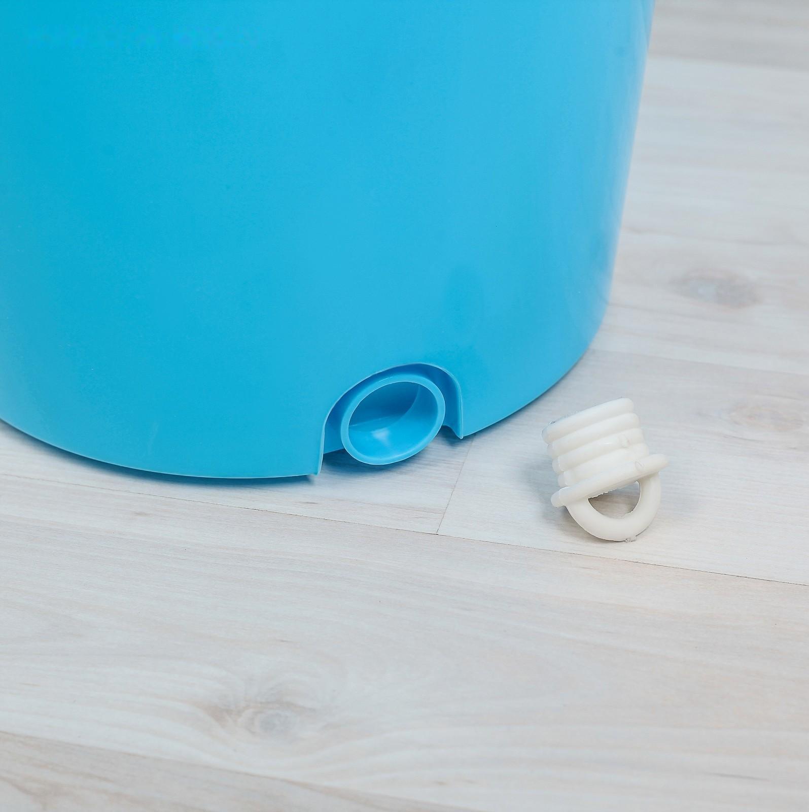 Швабра с отжимом и ведро с пластиковой центрифугой 16 л, запасная насадка из микрофибры, цвет МИКС