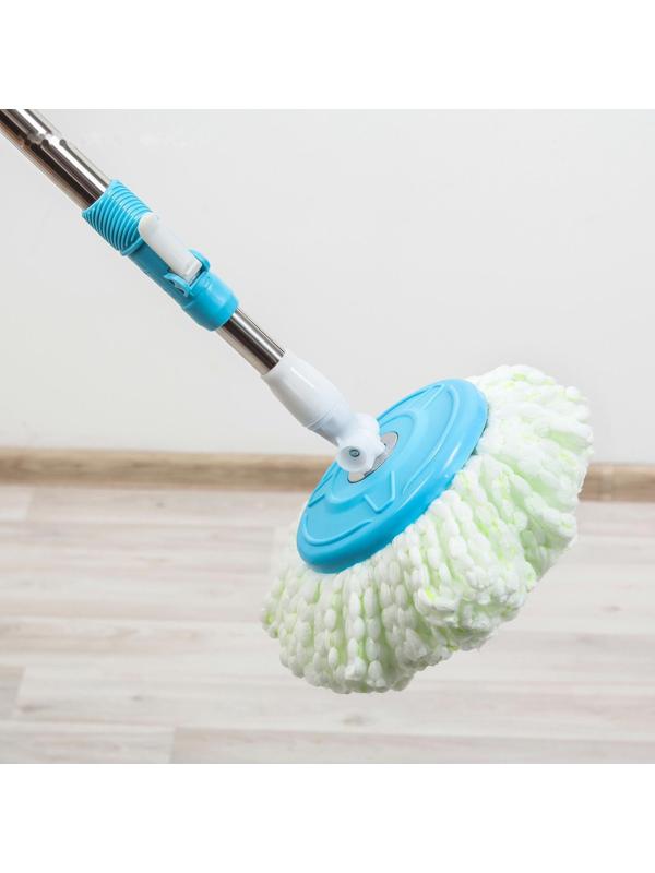 Швабра с отжимом и ведро с пластиковой центрифугой 16 л, запасная насадка из микрофибры, цвет МИКС