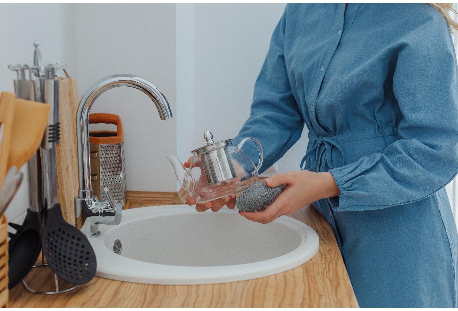 Чайник стеклянный заварочный с металлическим ситом «Жак», 900 мл