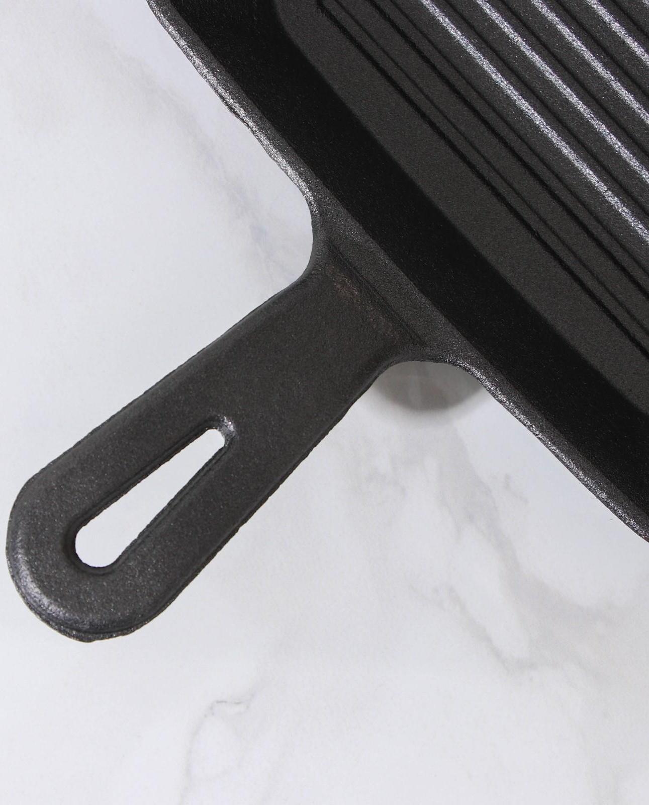 Сковорода-гриль чугунная «Квадрат. Гриль», 19×19×3 см, чугунная ручка, цвет чёрный