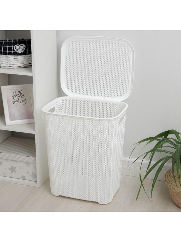 Корзина бельевая с крышкой «Вязь», 60 л, 44×36×52 см, цвет белый