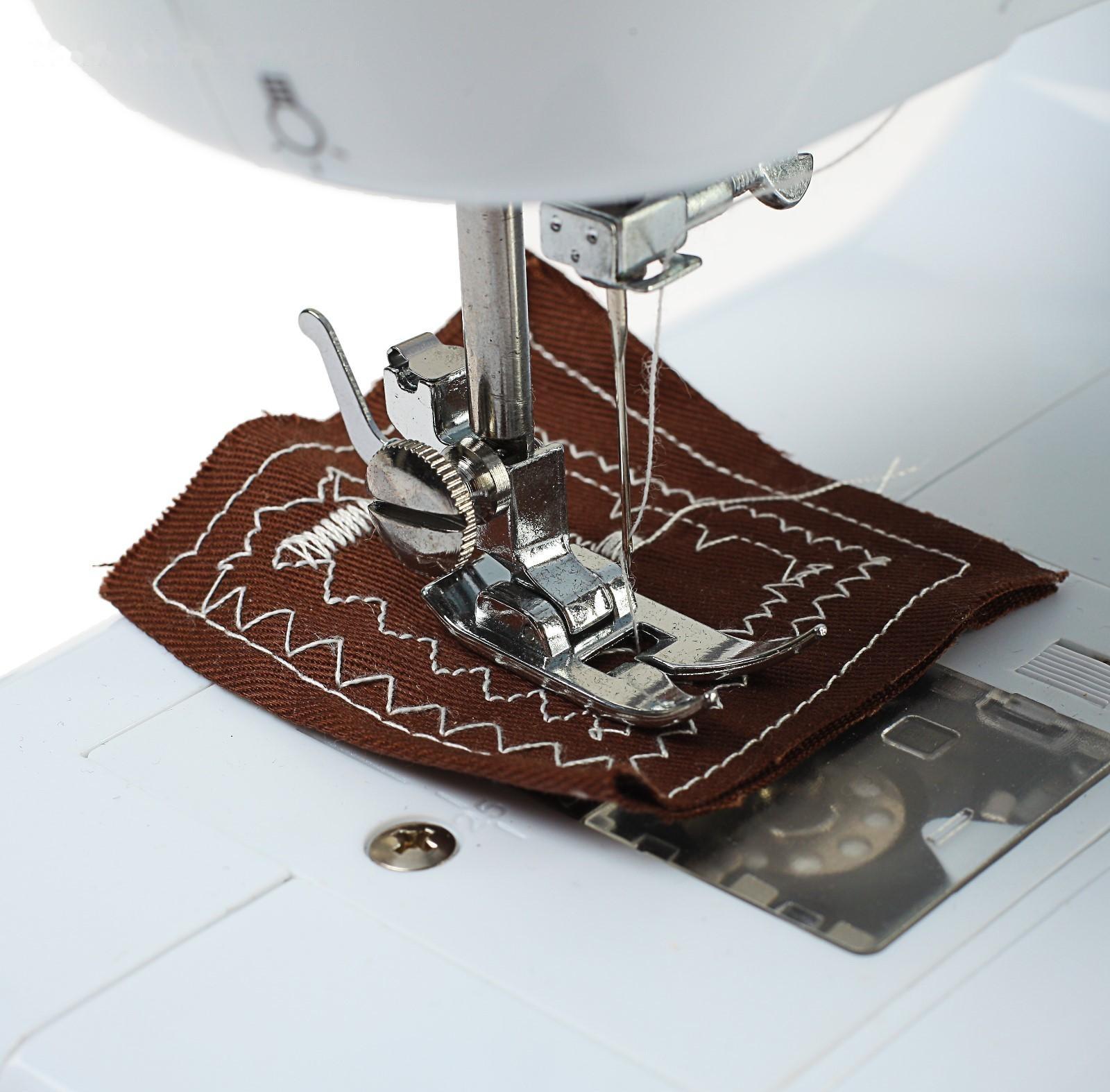 Швейная машина VLK Napoli 1600, 16 операций, полуавтомат, белая