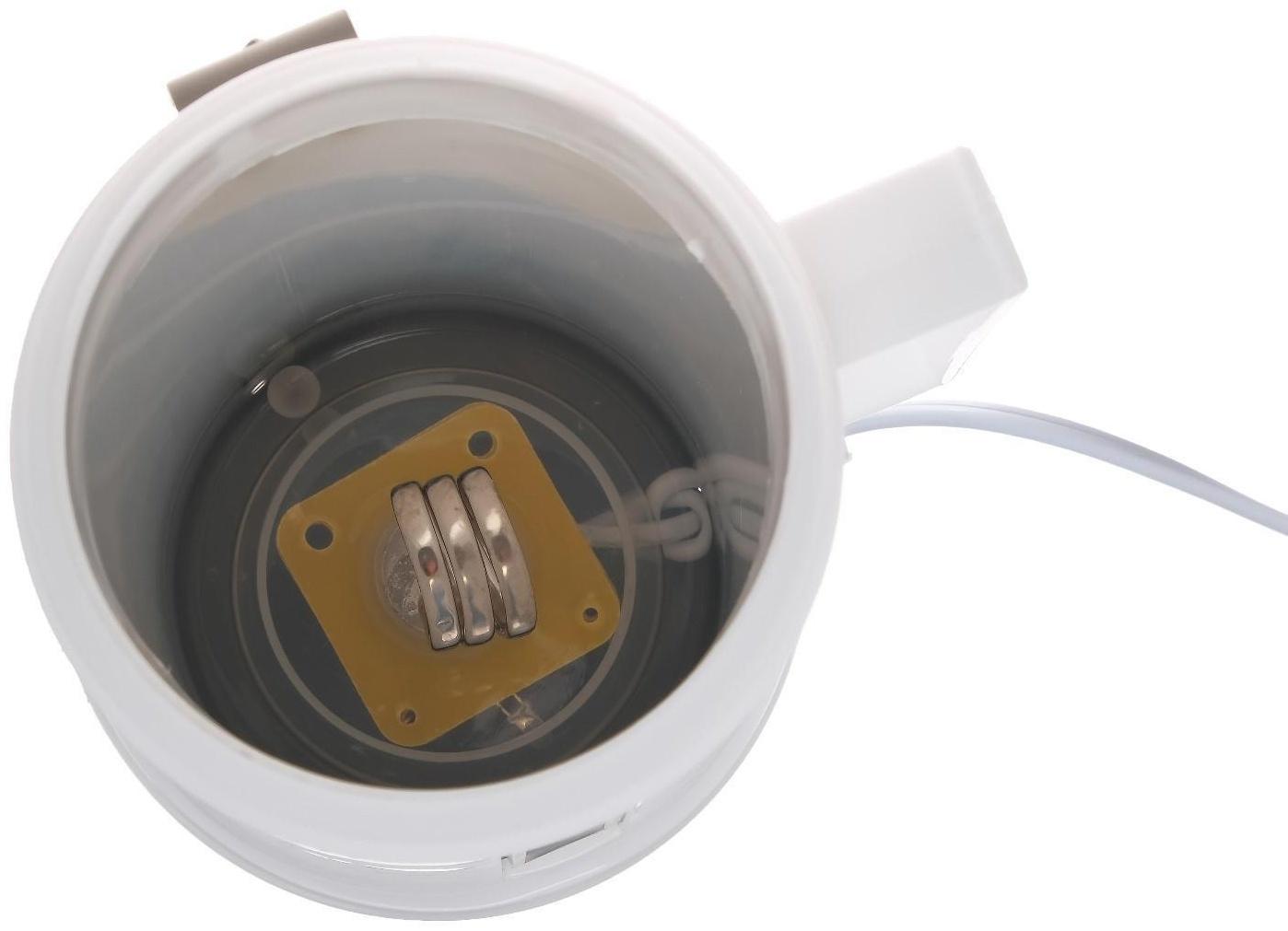 Чайник автомобильный Airline, 24 В, белый/серый, пластик