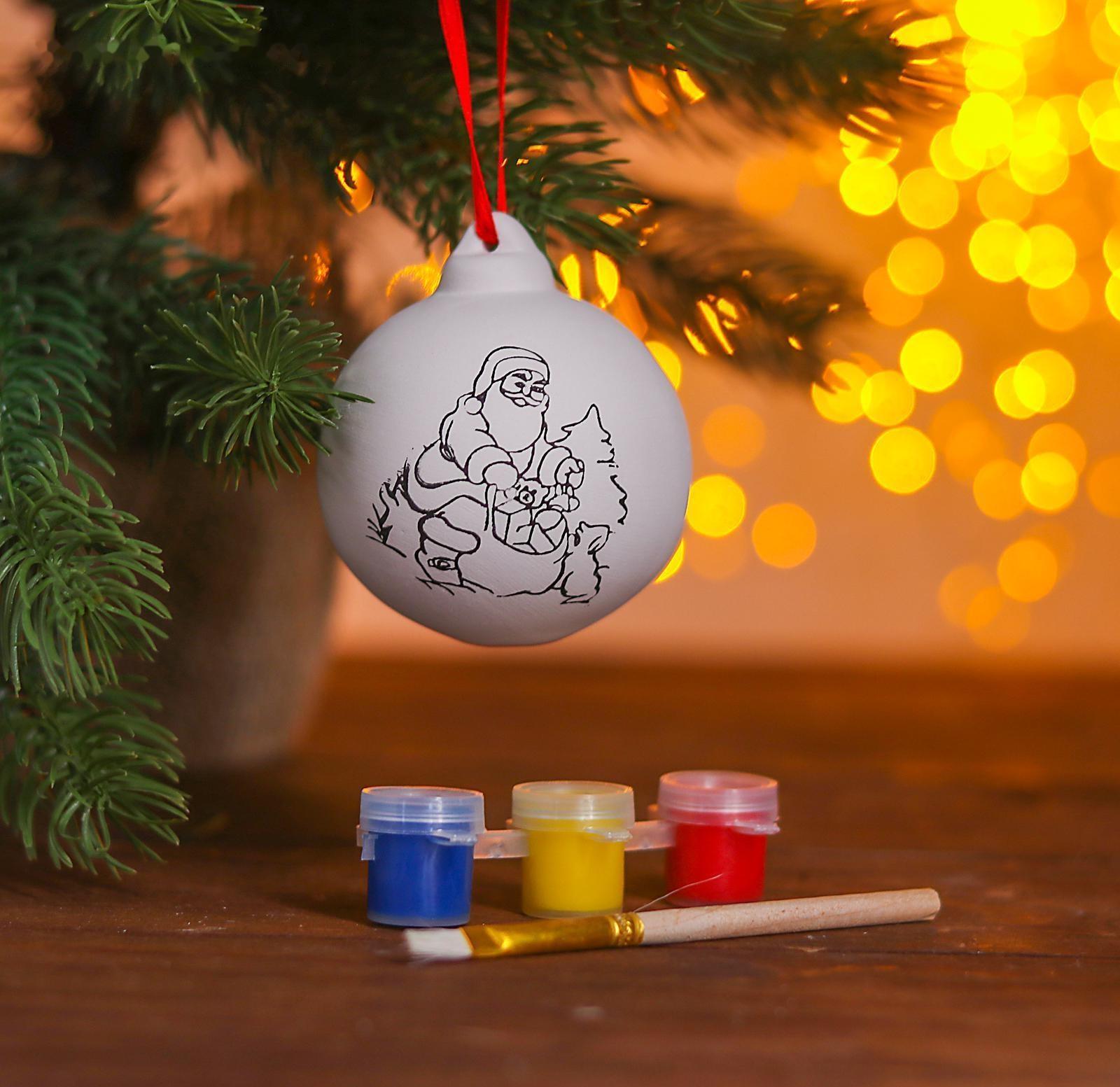 Новогодний шар под раскраску 