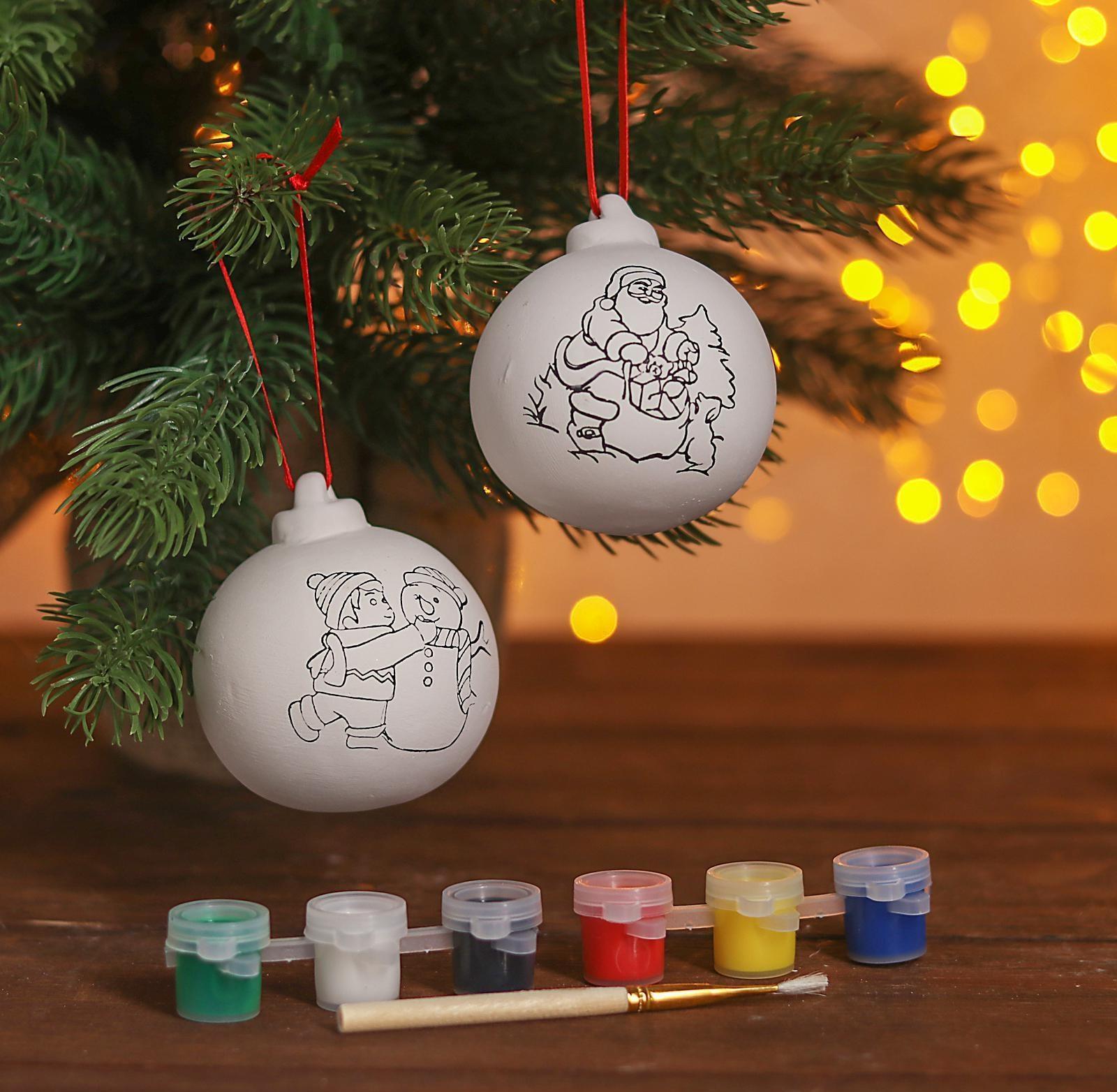Набор новогодних шаров под раскраску 2 шт. «Пара №3» с подвесом + краска 6 цв. по 2 мл, кисть