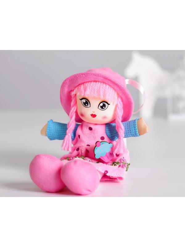 Кукла «Ульяна», с брошкой, 20 см