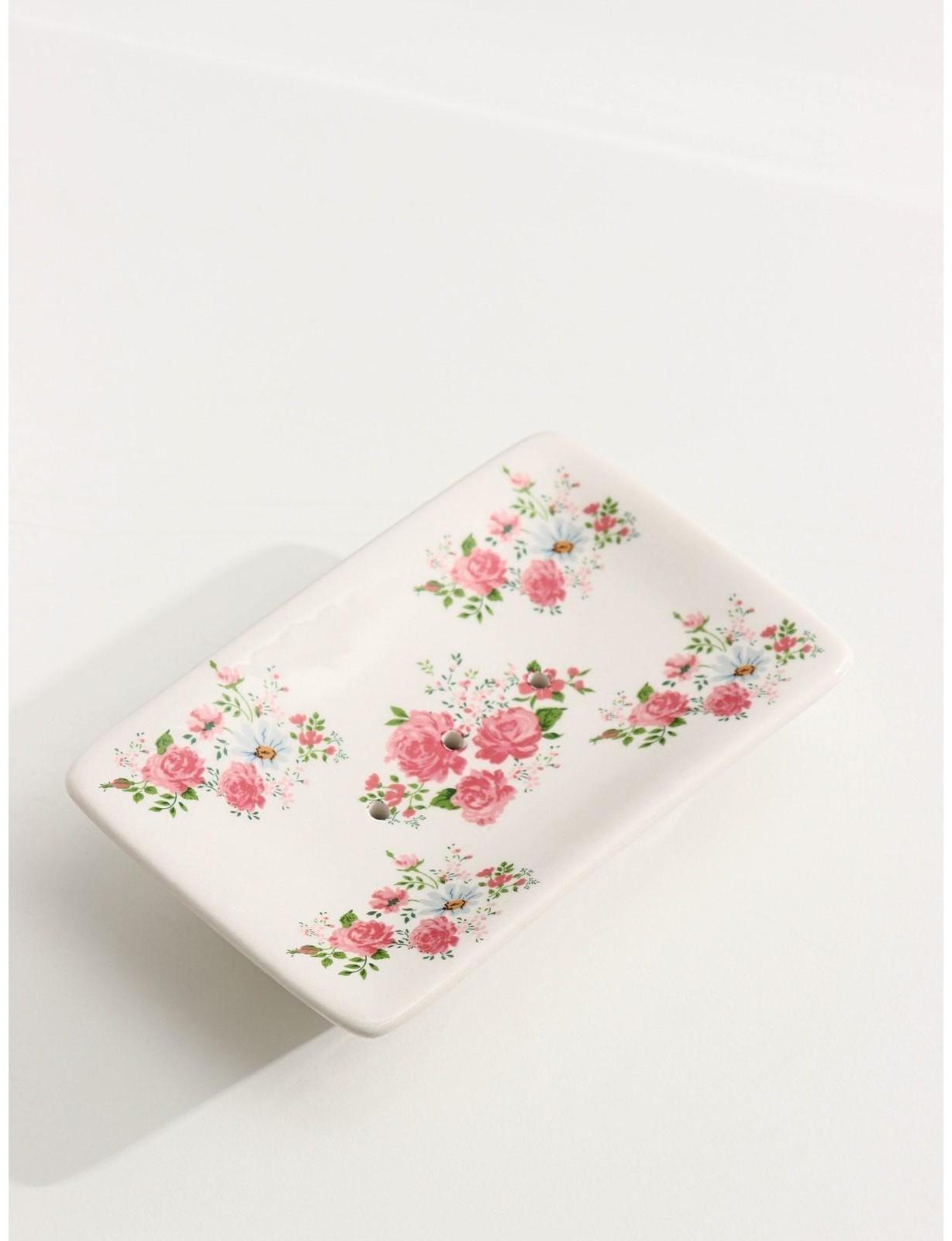 Набор аксессуаров для ванной комнаты «Розовые розы», 4 предмета (дозатор 300 мл, мыльница, 2 стакана), цвет белый