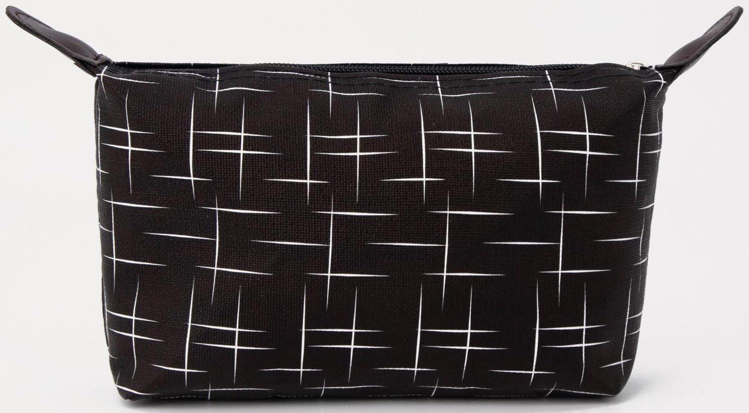 Косметичка на молнии, цвет чёрный