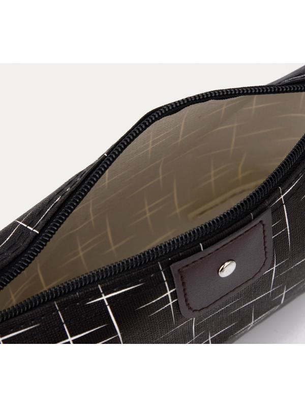 Косметичка на молнии, цвет чёрный