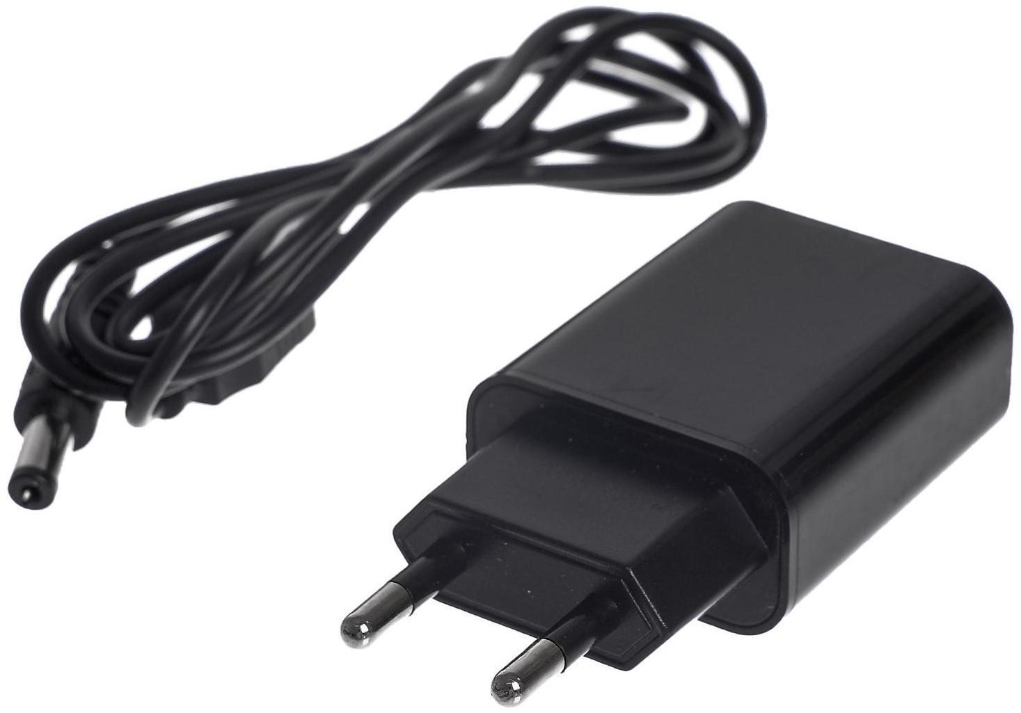 Синтезатор «Супермузыкант» с микрофоном, 44 клавиши, работает от сети и от батареек