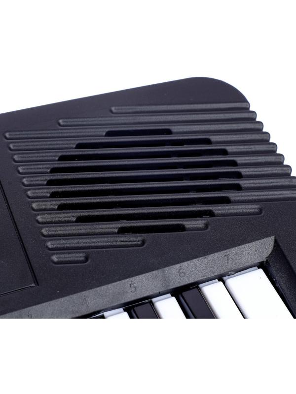 Синтезатор «Супермузыкант» с микрофоном, 44 клавиши, работает от сети и от батареек