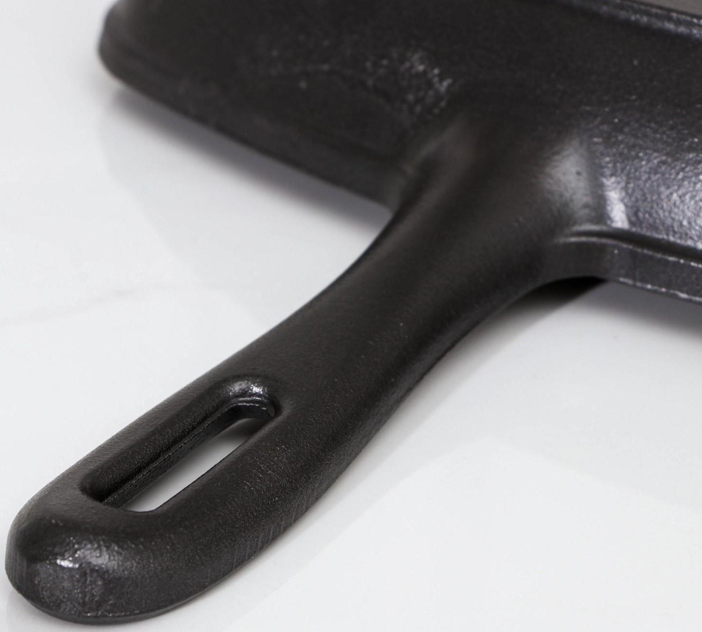 Сковорода-гриль чугунная «Гриль глубокий», 28×5,5 см, 2 слива, чугунная ручка, цвет чёрный