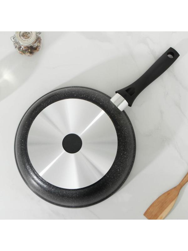 Сковорода, d=26 см, антипригарное покрытие, цвет тёмный мрамор