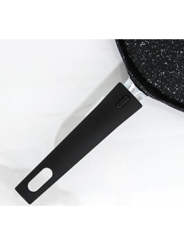 Сковорода блинная, d=24 см, пластиковая ручка, антипригарное покрытие, цвет тёмный мрамор