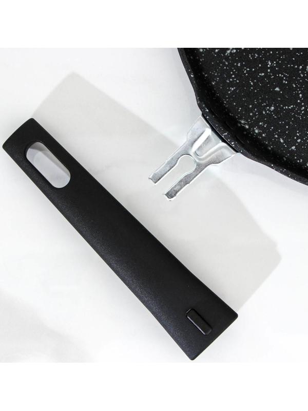 Сковорода блинная, d=24 см, пластиковая ручка, антипригарное покрытие, цвет тёмный мрамор