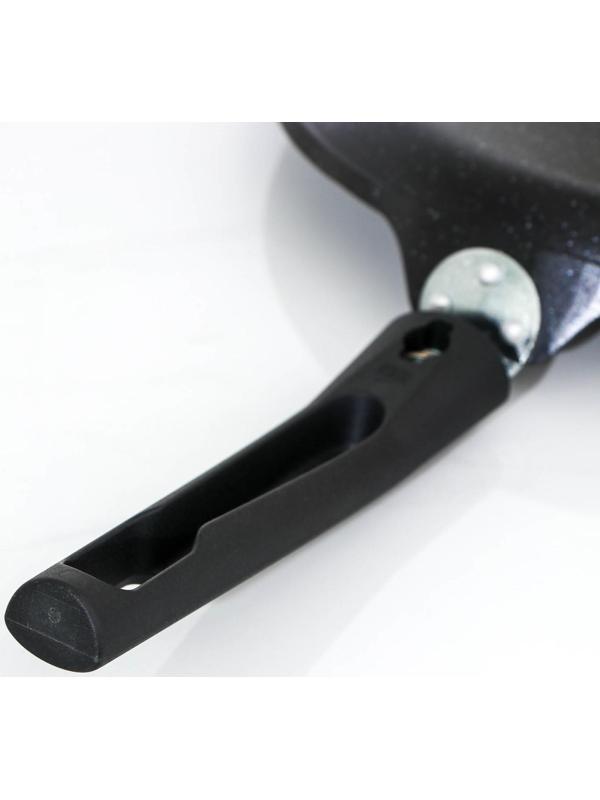 Сковорода блинная, d=24 см, пластиковая ручка, антипригарное покрытие, цвет тёмный мрамор