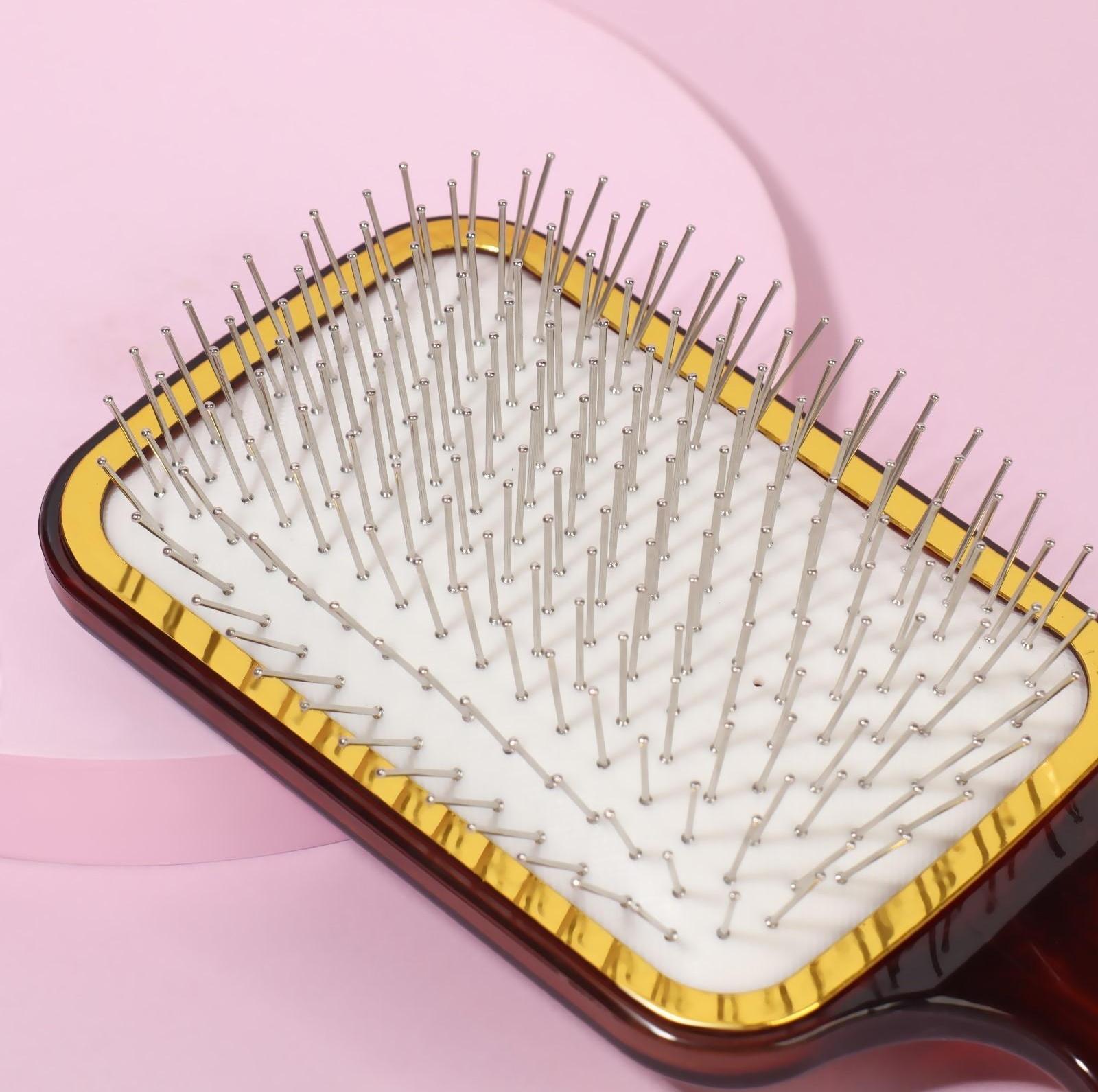 Расчёска массажная, широкая, 9 × 24,5 см, цвет «янтарный»