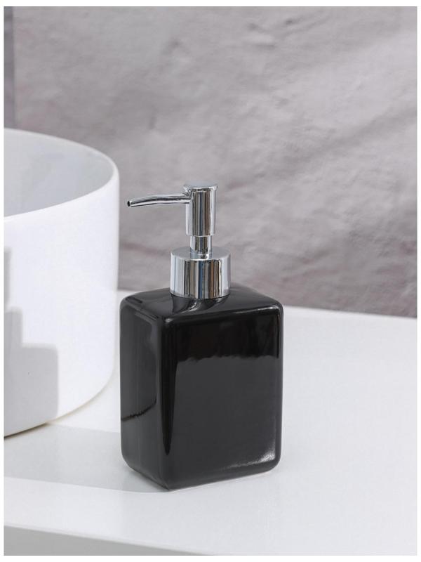 Дозатор для жидкого мыла SAVANNA «Природа», 350 мл, цвет чёрный