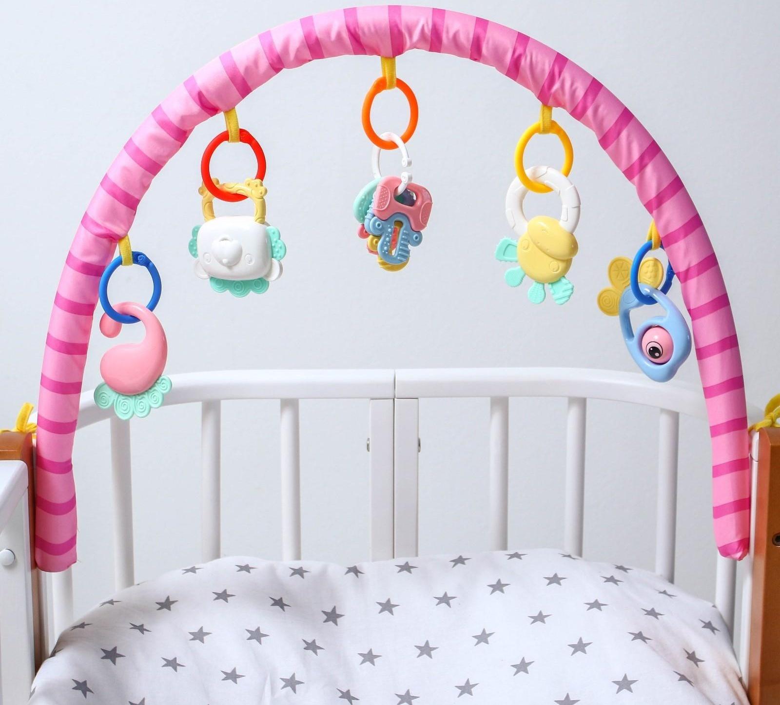 Дуга игровая мягкая на коляску/кроватку «Замочек», 46 - 68 см