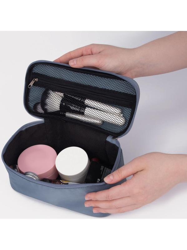 Косметичка на молнии, цвет серый