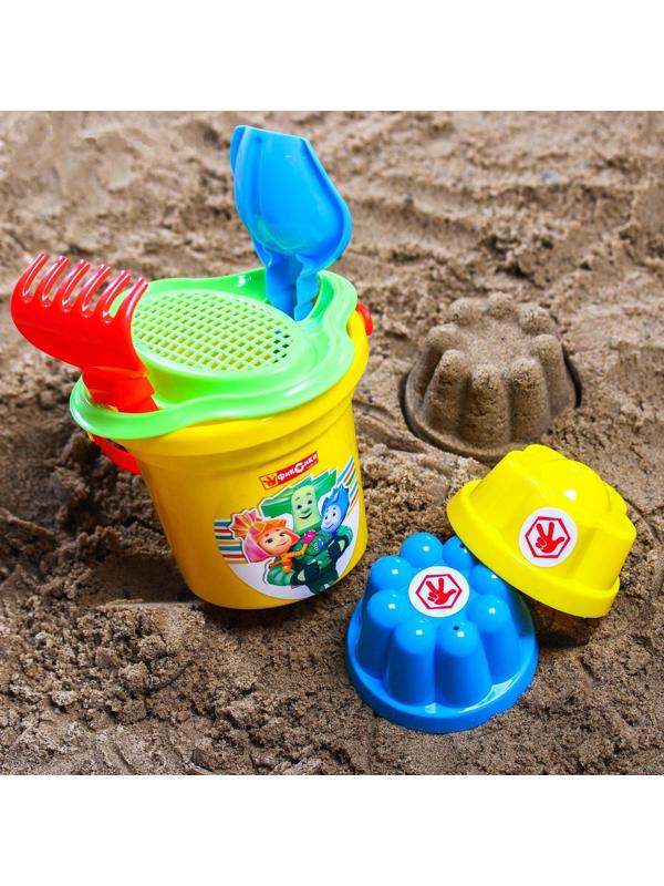 Набор для игры в песке: ведро, сетка, лопата, грабли, 2 формочки, ФИКСИКИ цвет МИКС, 530 мл