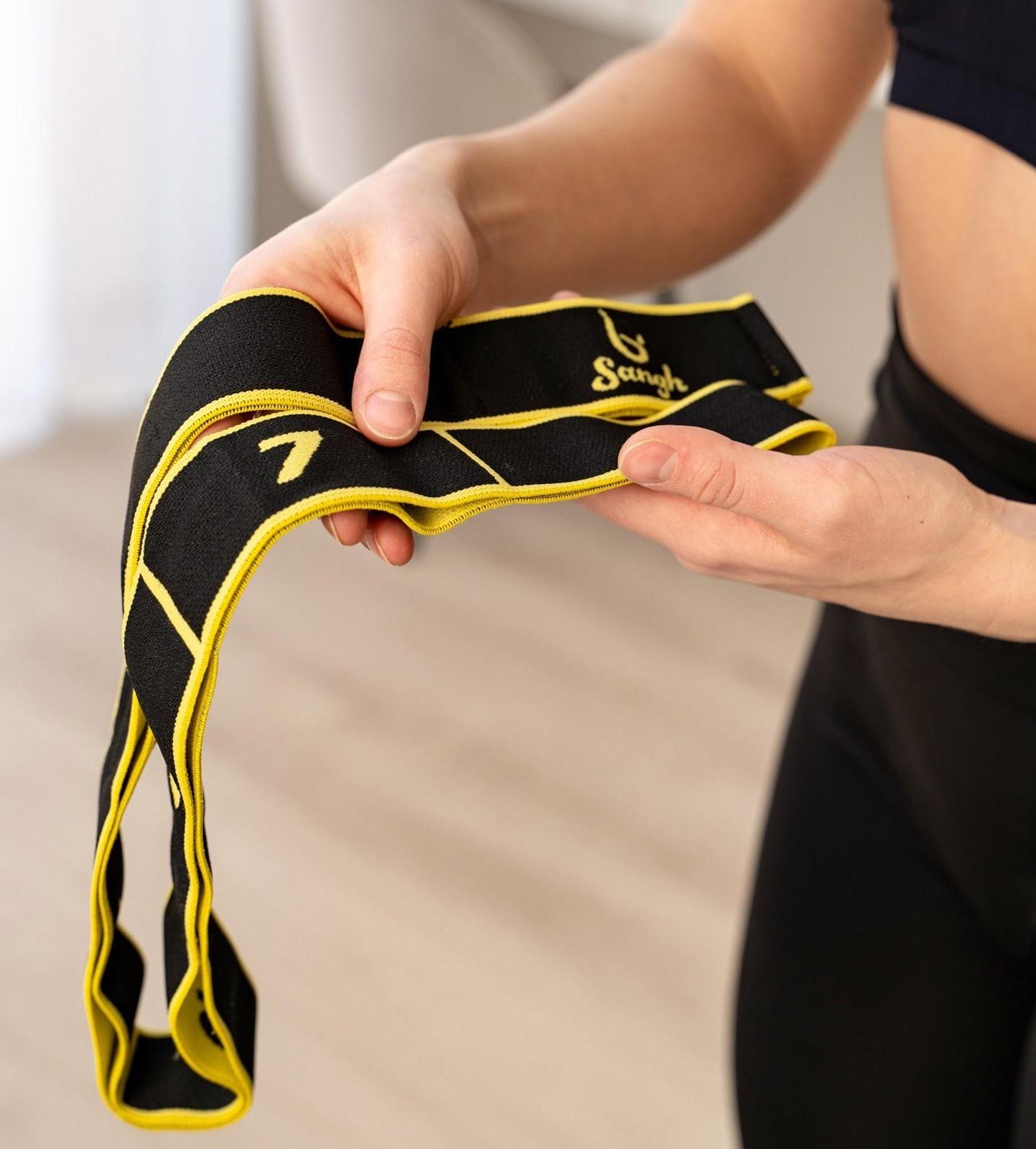 Эспандер-лента эластичная с захватами 90 х 4 см, MEDIUM, цвет жёлтый