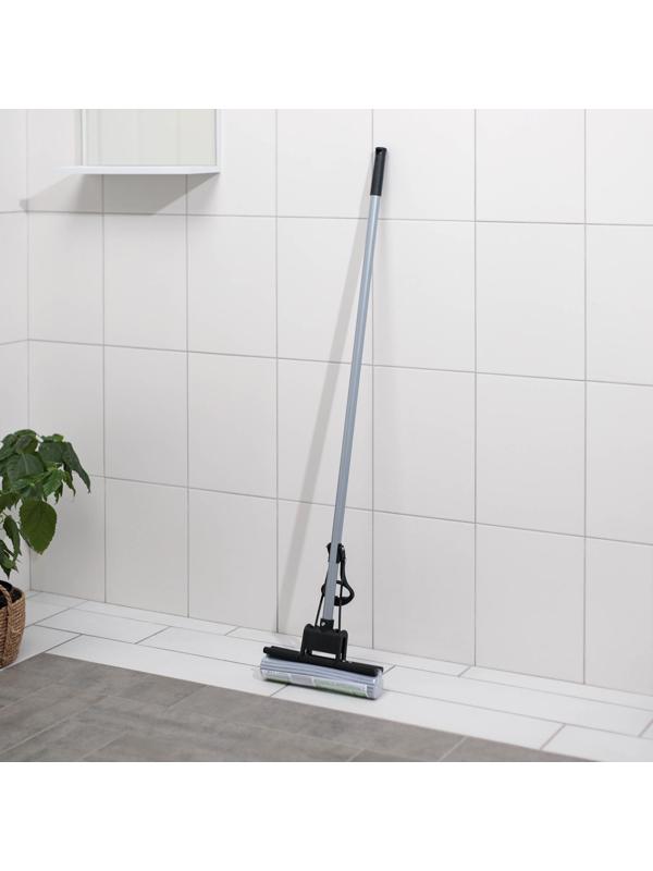 Швабра для мытья пола Доляна, PVA с роликовым отжимом, ручка 120 см, насадка 27 см, цвет МИКС