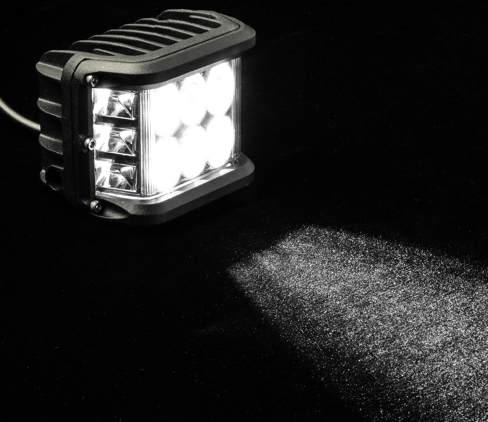 Противотуманная фара 9-30 В, 12 LED (6 белых, 6 желтых), IP67, 36 Вт, направленный свет