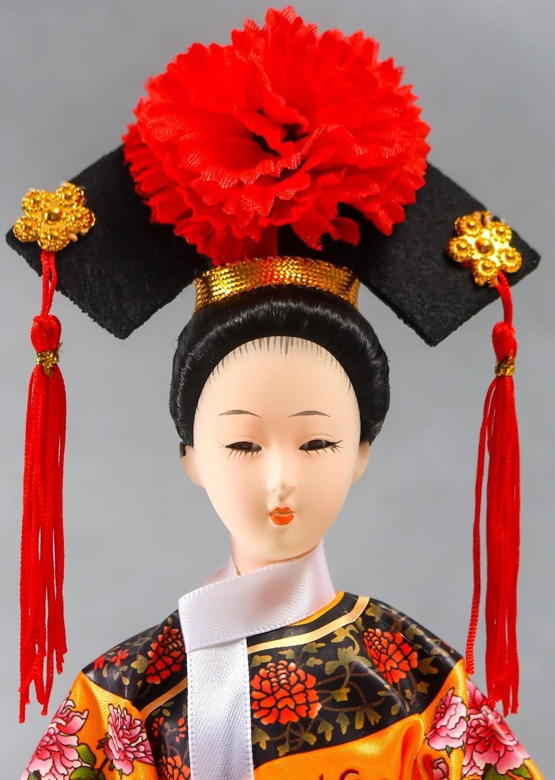 Кукла коллекционная 