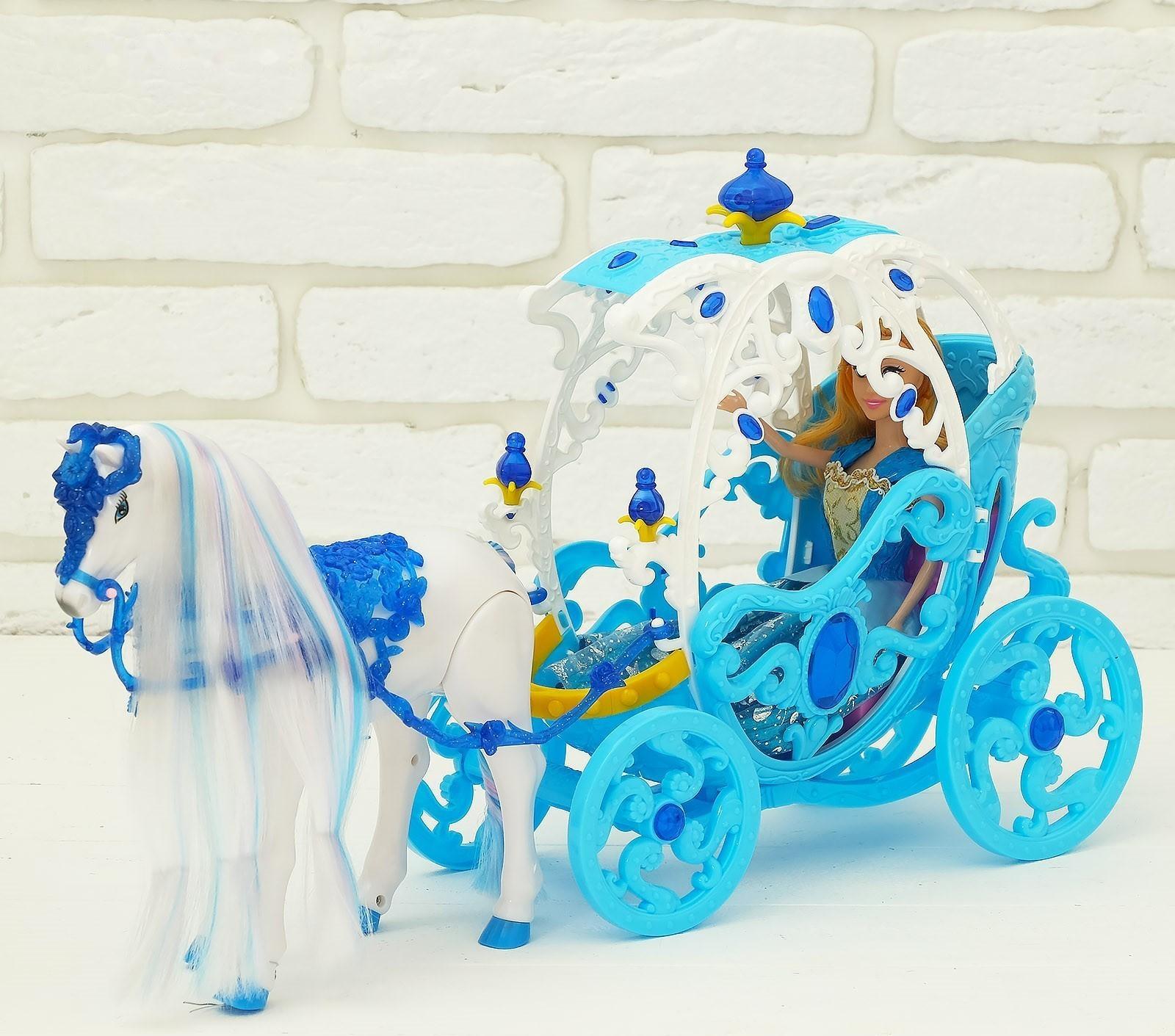 Карета для кукол с куклой, лошадка ходит