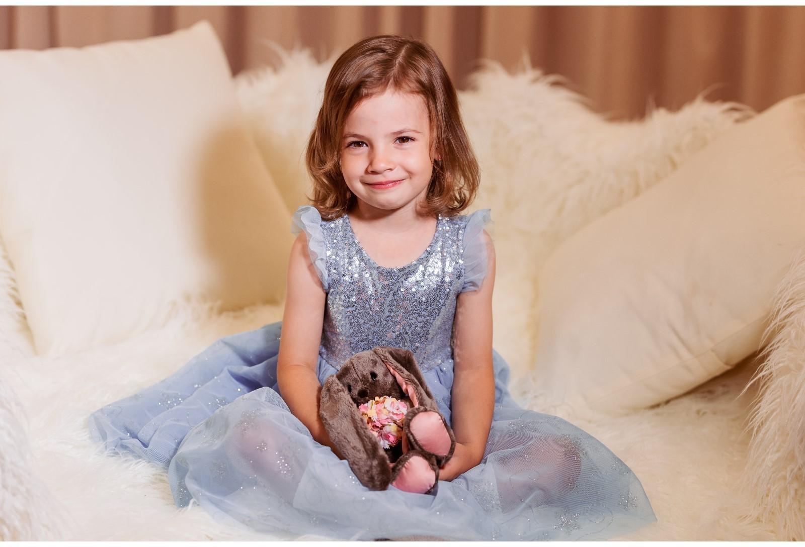 Мягкая игрушка «Li с цветами», зайка