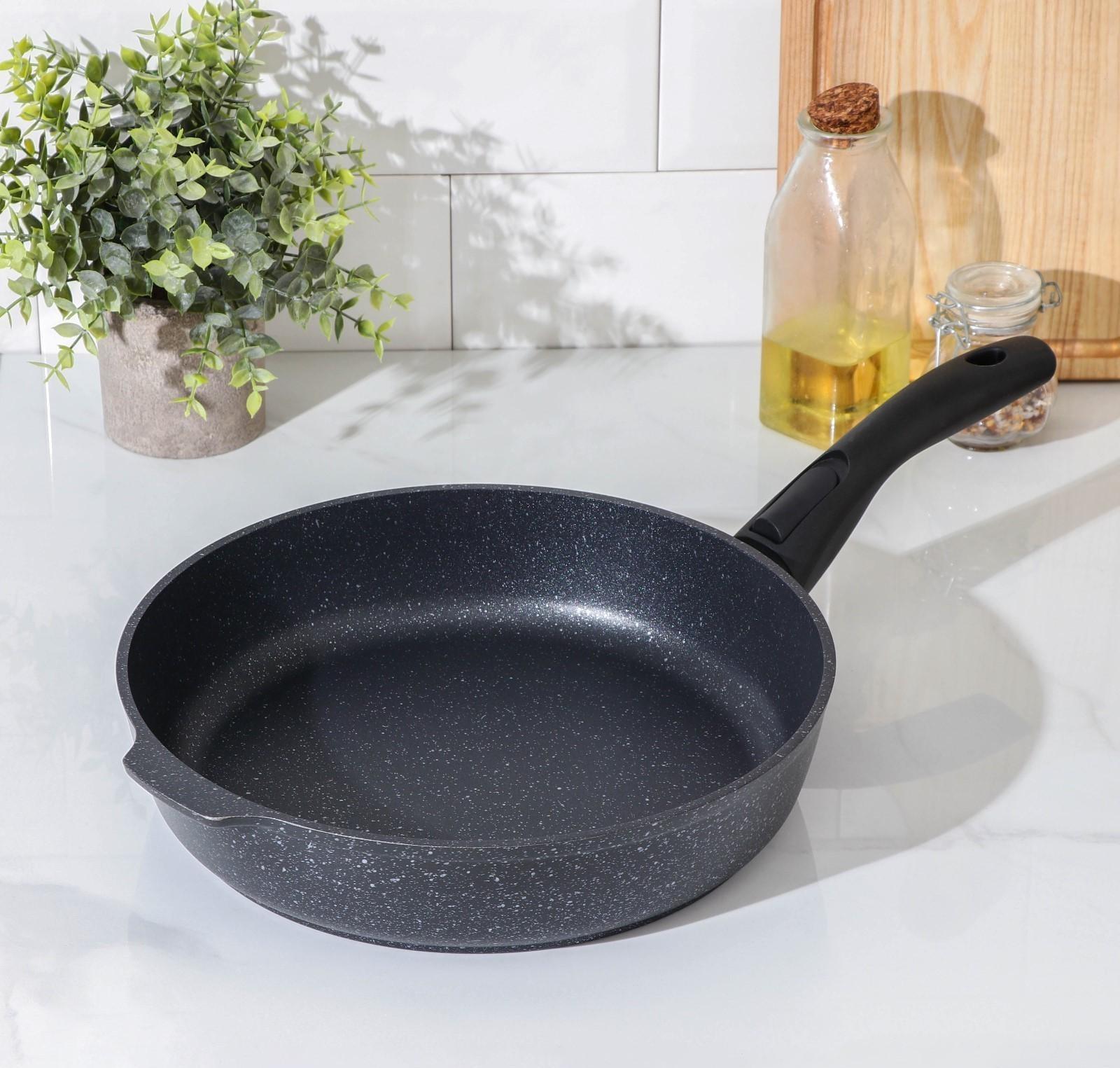Сковорода, d=28 см, съёмная ручка, антипригарное покрытие, тёмный мрамор