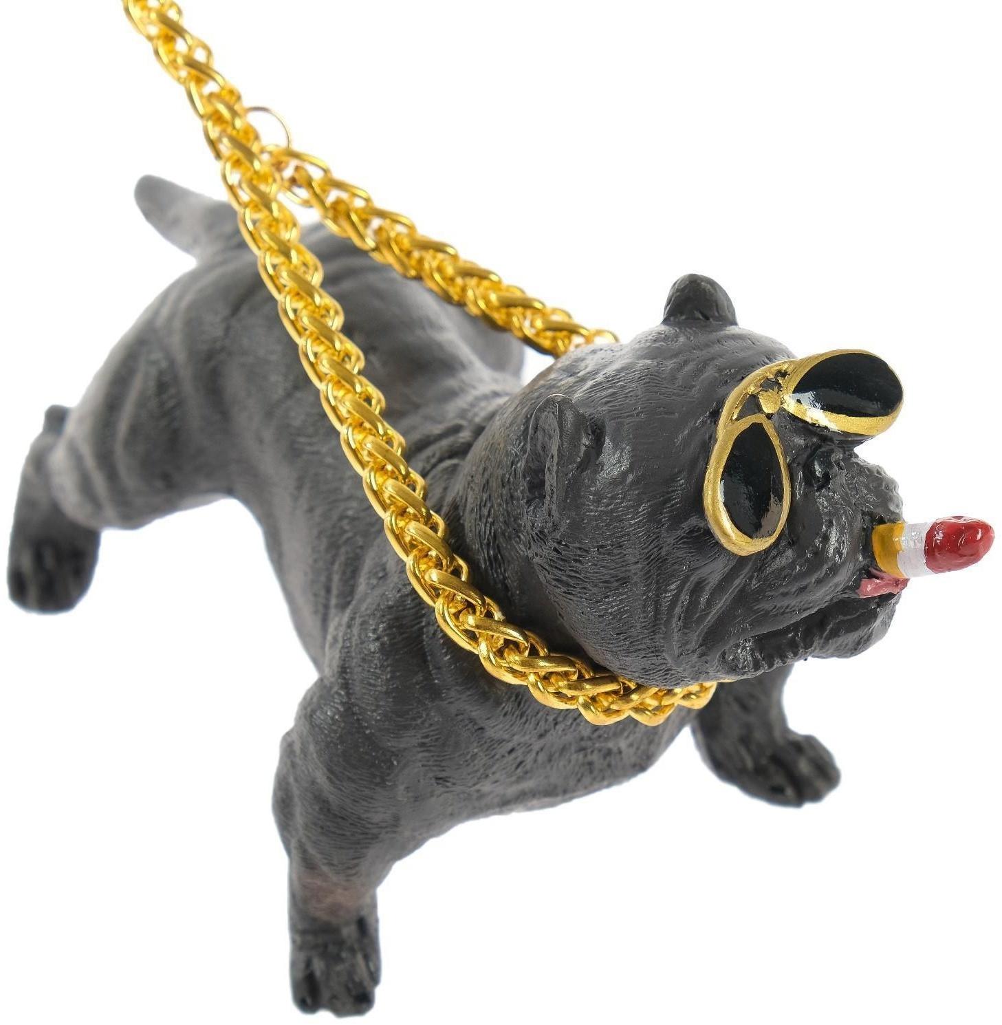 Собака на панель авто с присоской для стекла, бульдог