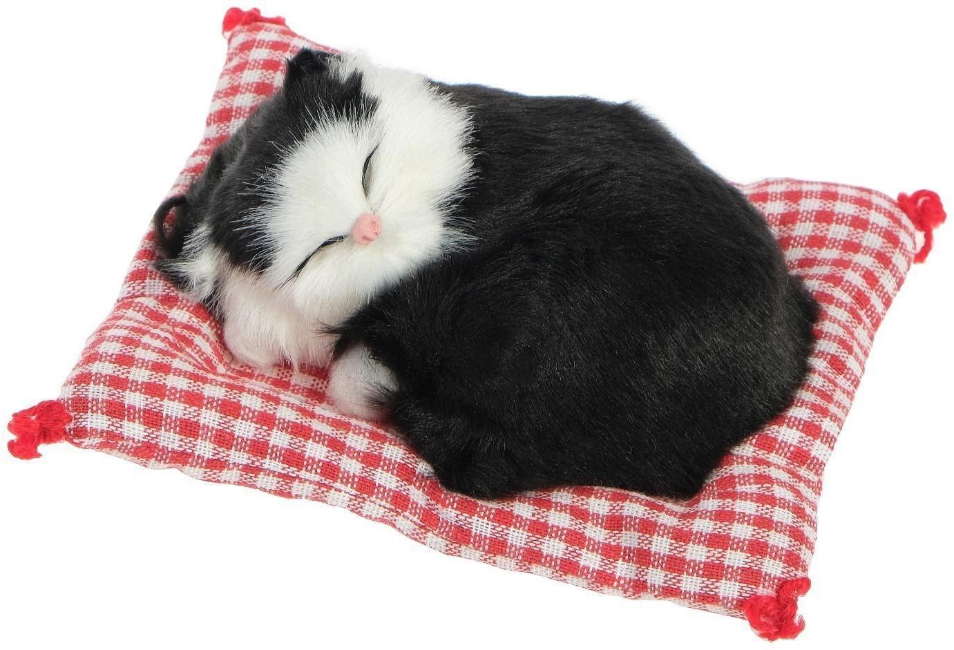 Игрушка на панель авто, кошка на подушке, черно-белый окрас