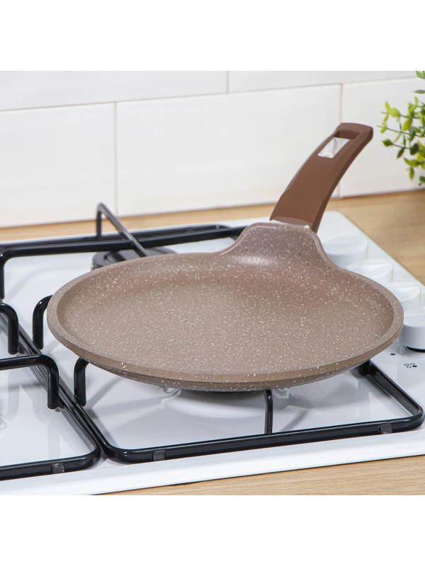 Сковорода блинная «Гранит Brown», d=24 см, пластиковая ручка, антипригарное покрытие, цвет коричневый