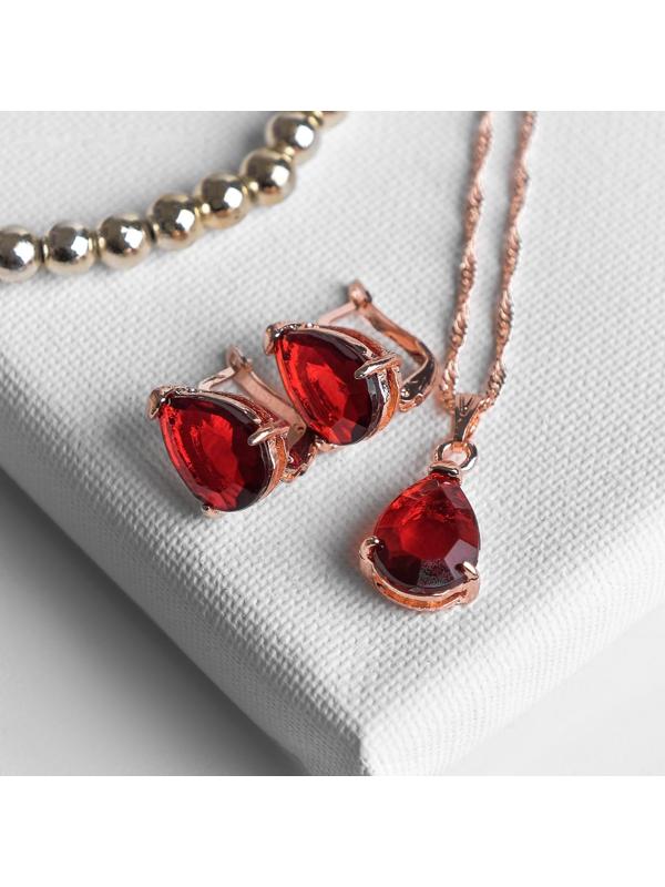 Гарнитур 2 предмета: серьги, кулон 