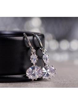 Серьги со стразами 