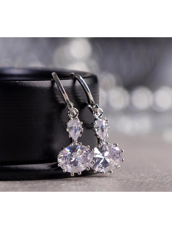 Серьги со стразами 