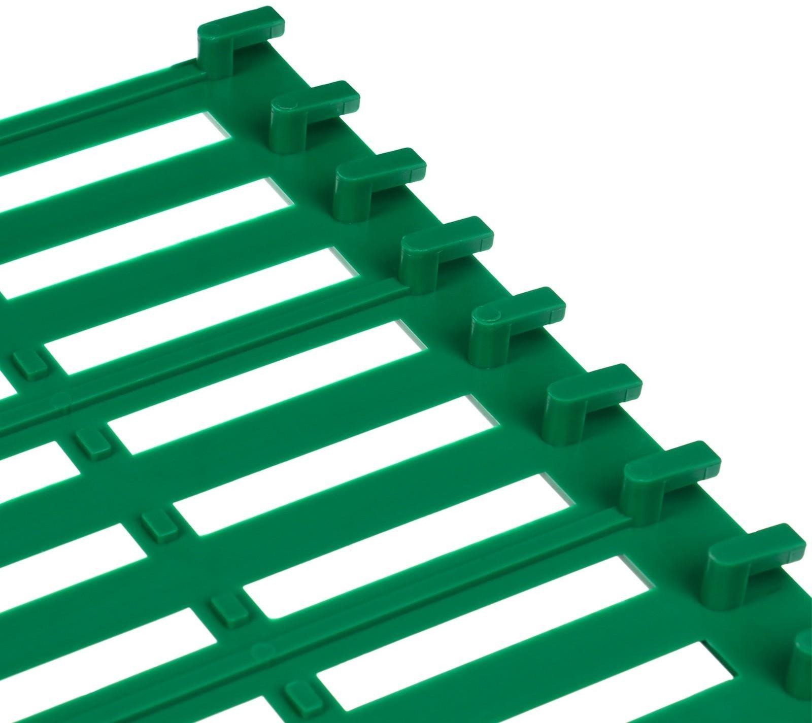 Пластиковый трап от пододерматита, 41,5 × 25 × 0,3 см, МИКС