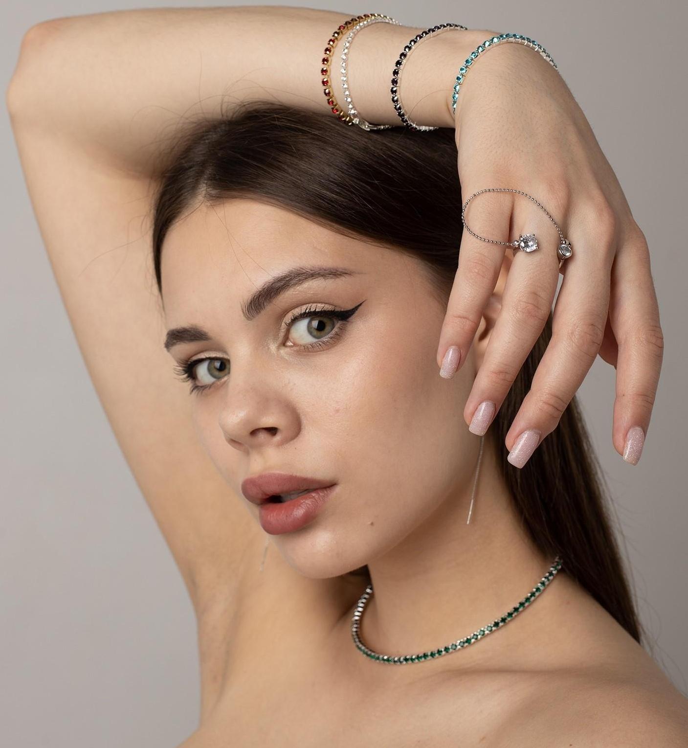 Браслеты со стразами 